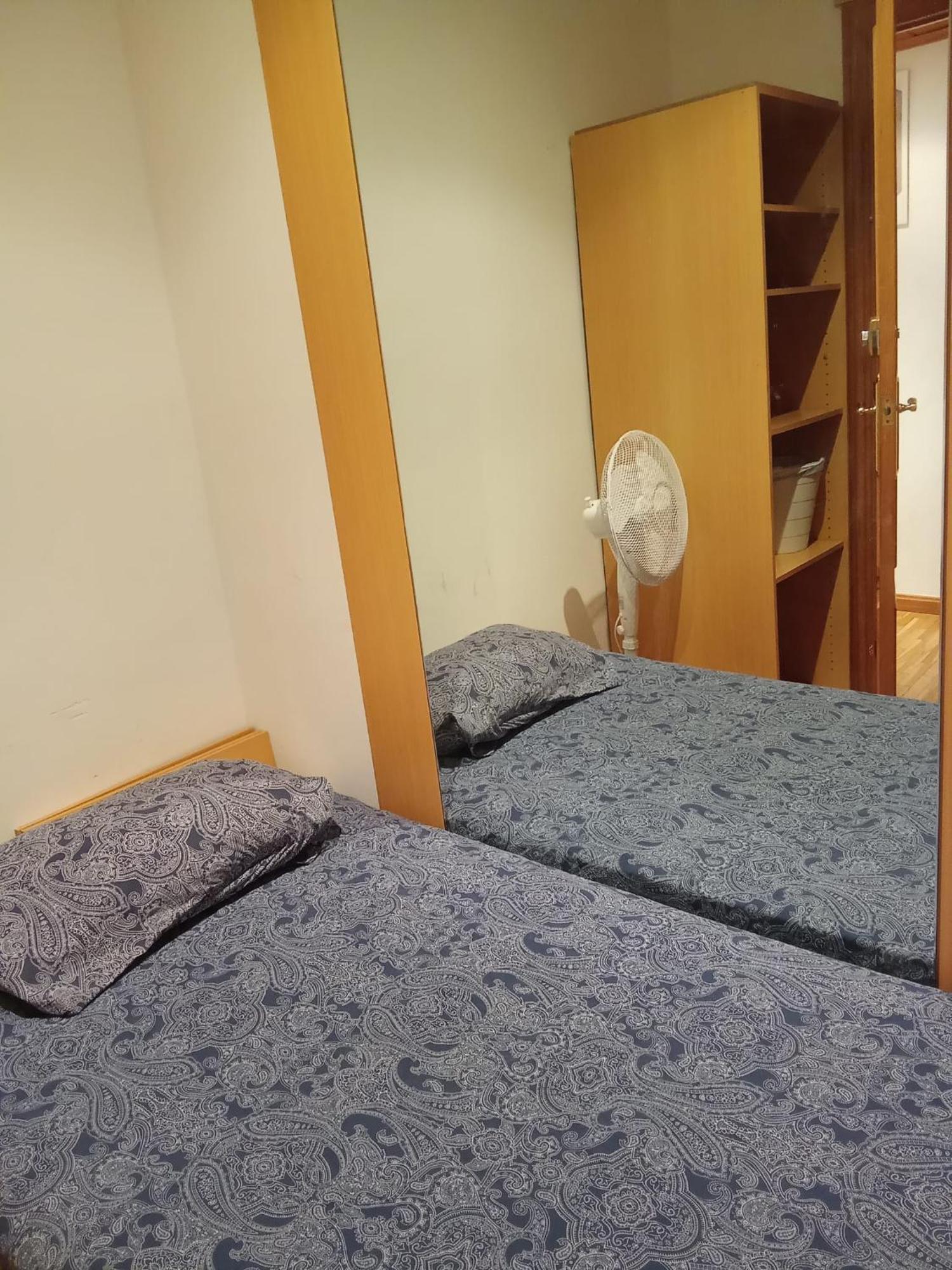 Auberge de jeunesse Bruc 3 *